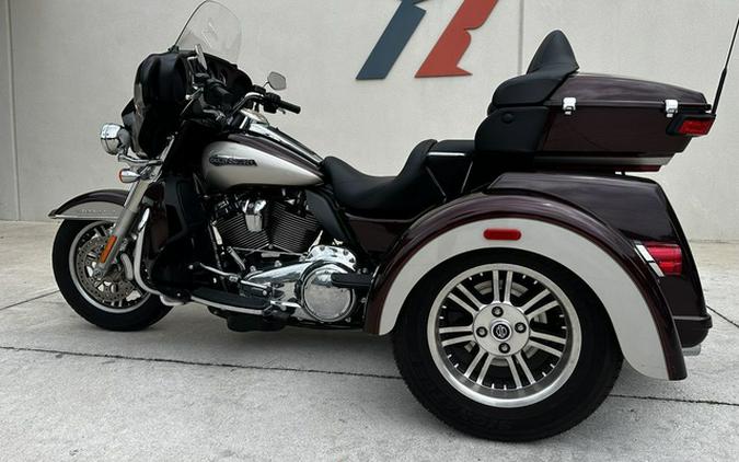 2018 Harley-Davidson Trike FLHTCUTG - Tri Glide Ultra