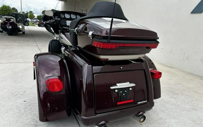 2018 Harley-Davidson Trike FLHTCUTG - Tri Glide Ultra