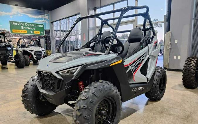 2024 Polaris RZR 200 EFI