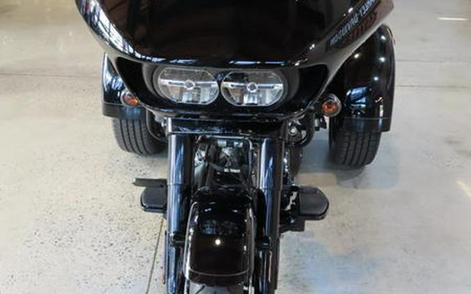 2023 Harley-Davidson® FLTRT - Road Glide® 3