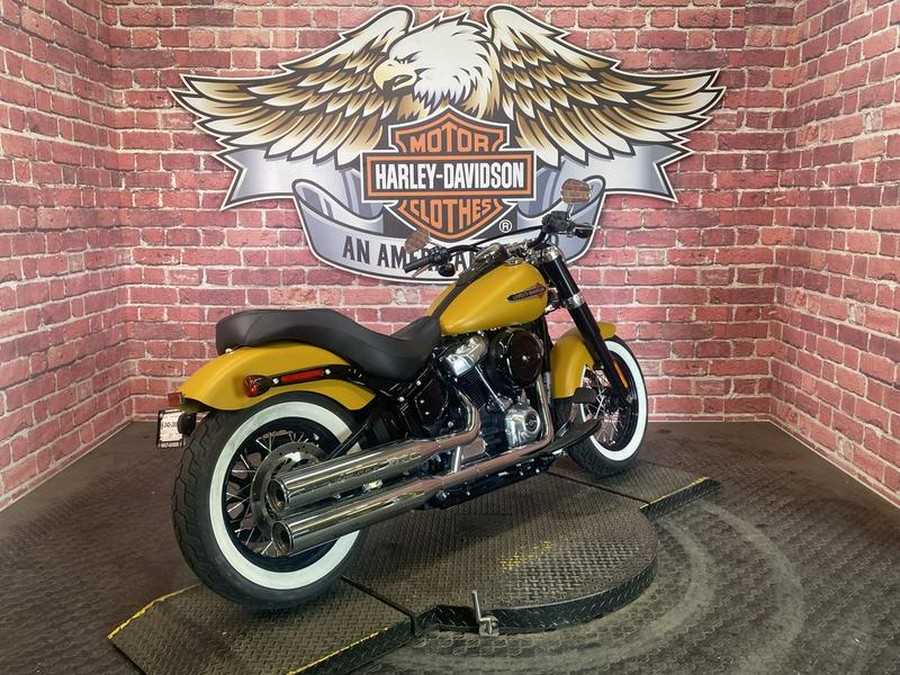 2019 Harley-Davidson® FLSL - Softail® Softail Slim®