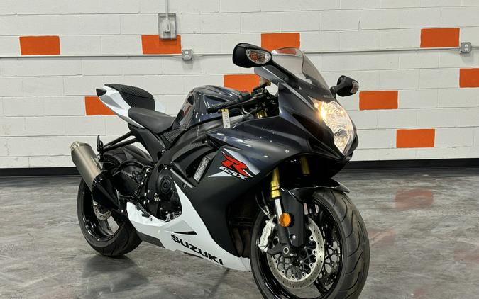 2015 SUZUKI GSXR