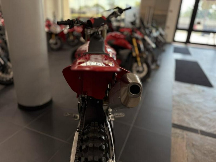 2026 Ducati Desmo450 MX