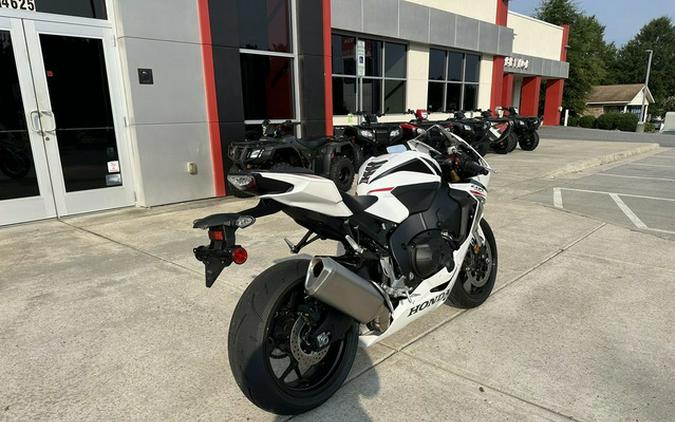 2026 Honda CBR1000RR Fireblade SP
