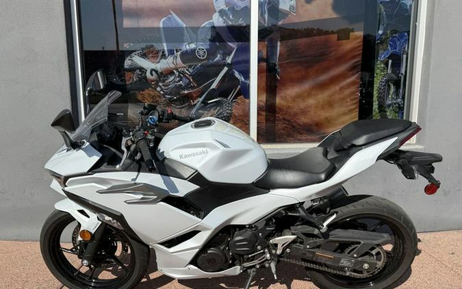 2025 Kawasaki Ninja 500