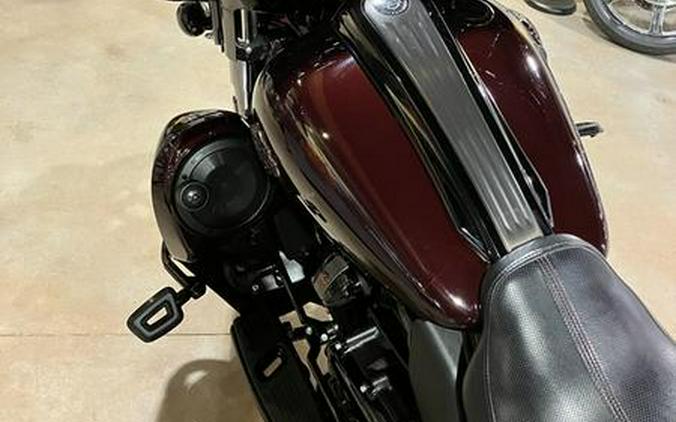 2019 Harley-Davidson® FLHXSE - CVO™ Street Glide®