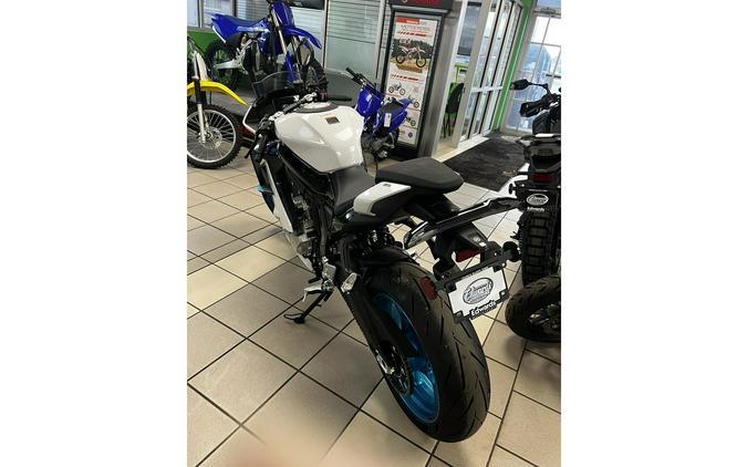 2026 675SS CF650-10US - CFMOTO