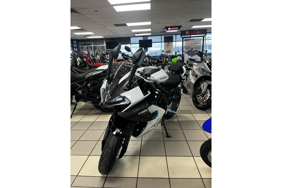2026 675SS CF650-10US - CFMOTO