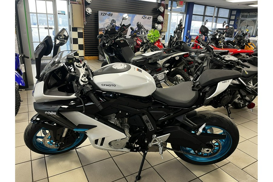 2026 675SS CF650-10US - CFMOTO