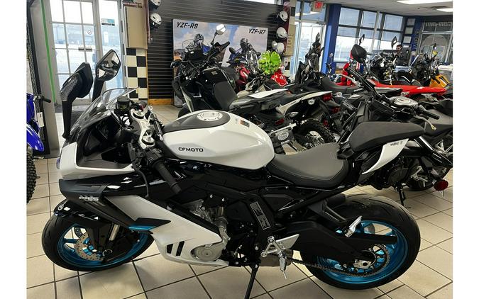 2026 675SS CF650-10US - CFMOTO