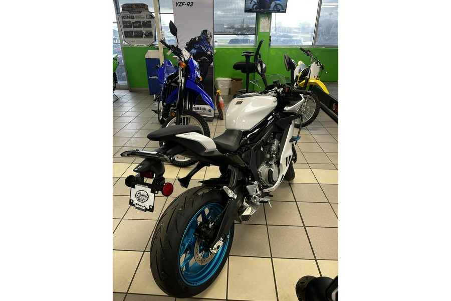 2026 675SS CF650-10US - CFMOTO