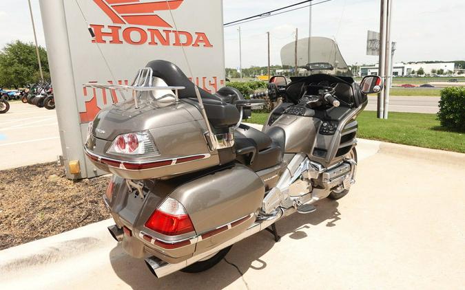 2008 Honda Gold Wing® Audio / Comfort / Navi