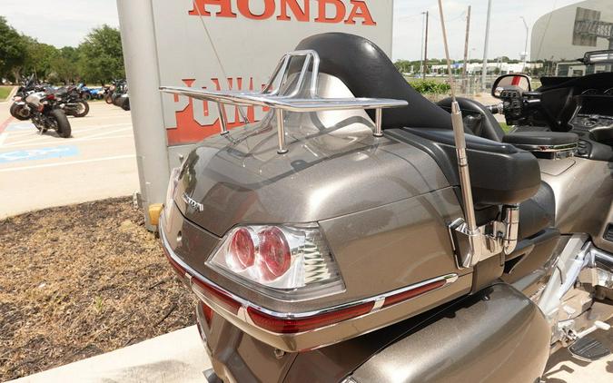 2008 Honda Gold Wing® Audio / Comfort / Navi