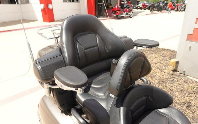 2008 Honda Gold Wing® Audio / Comfort / Navi