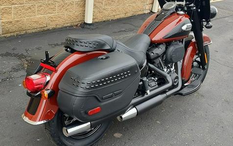 2024 Harley-Davidson Softail FLHCS - Heritage Classic