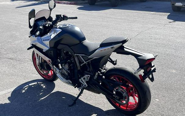 2024 Suzuki GSX-8R
