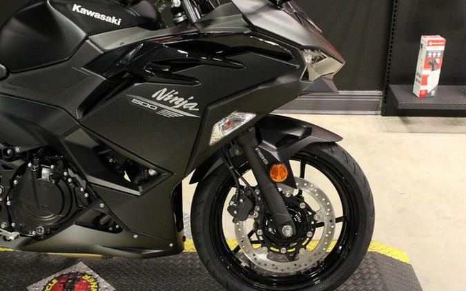 2026 Kawasaki Ninja 500 ABS Metallic Flat Spark Black
