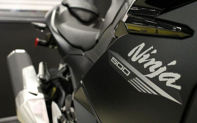 2026 Kawasaki Ninja 500 ABS Metallic Flat Spark Black