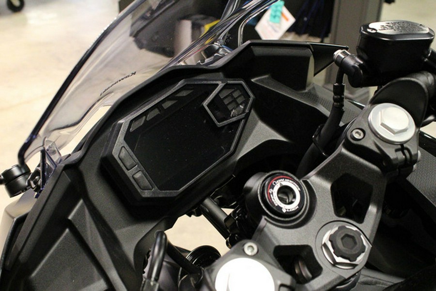 2026 Kawasaki Ninja 500 ABS Metallic Flat Spark Black