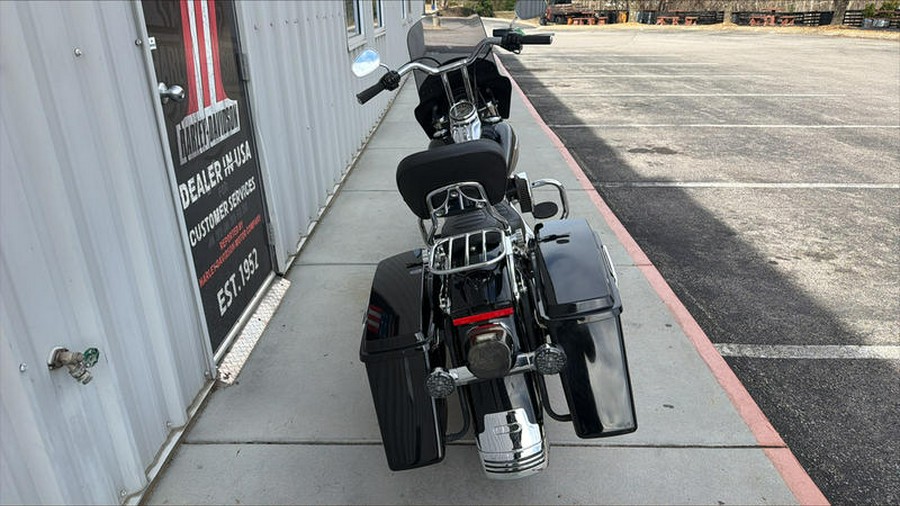 2015 Harley-Davidson® FLSTC - Heritage Softail® Classic