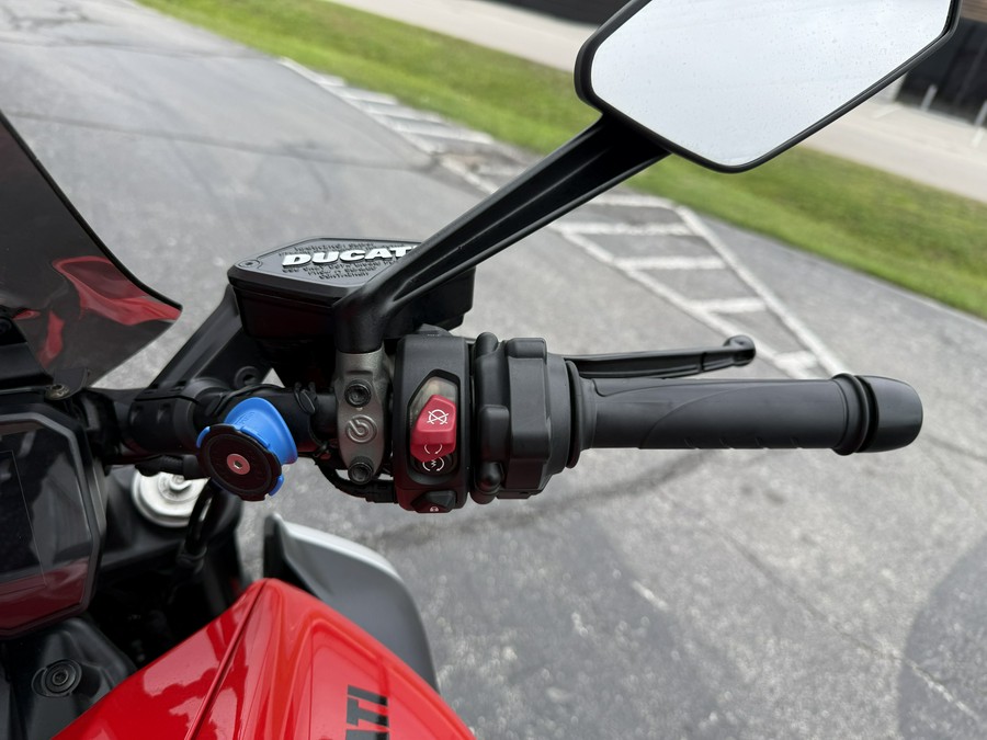 2023 Ducati Diavel V4 Ducati Red