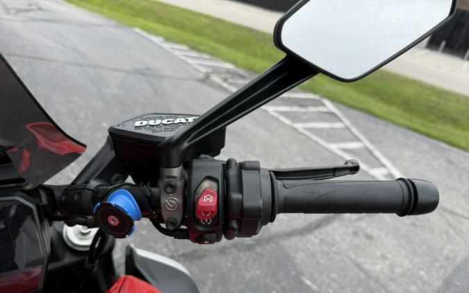 2023 Ducati Diavel V4 Ducati Red