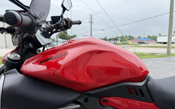 2023 Ducati Diavel V4 Ducati Red
