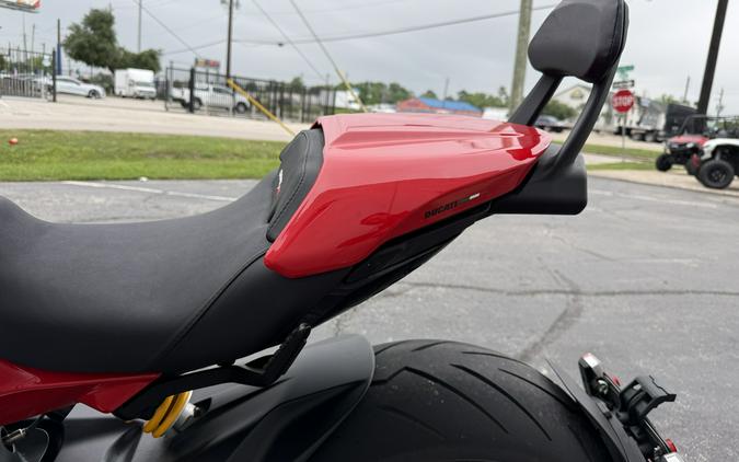 2023 Ducati Diavel V4 Ducati Red