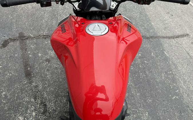 2023 Ducati Diavel V4 Ducati Red