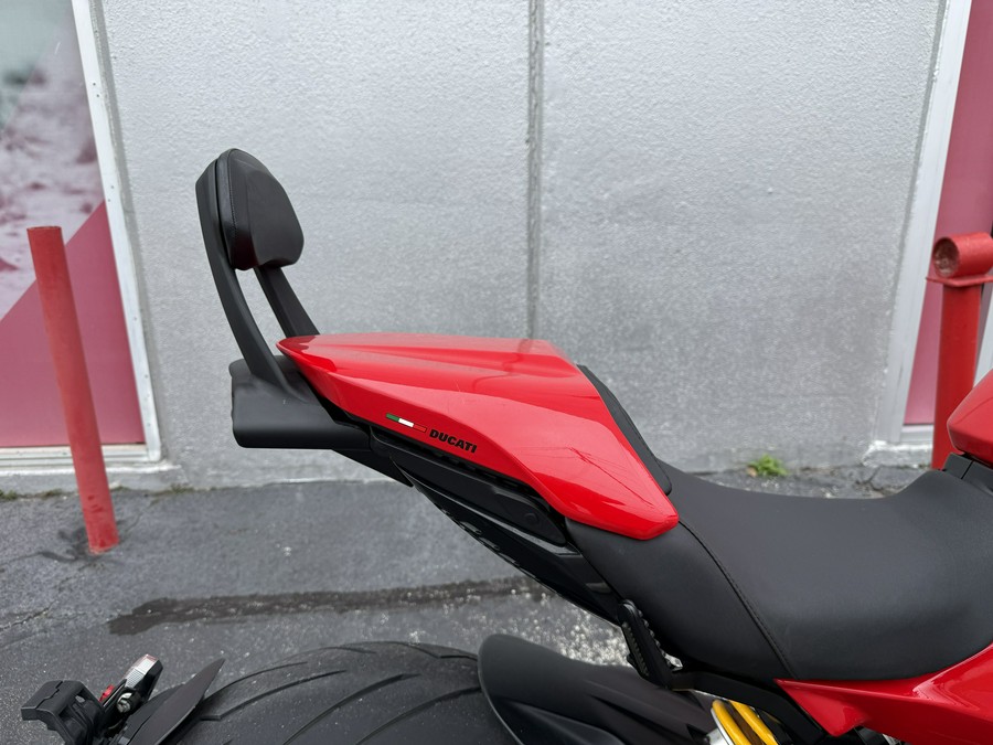 2023 Ducati Diavel V4 Ducati Red