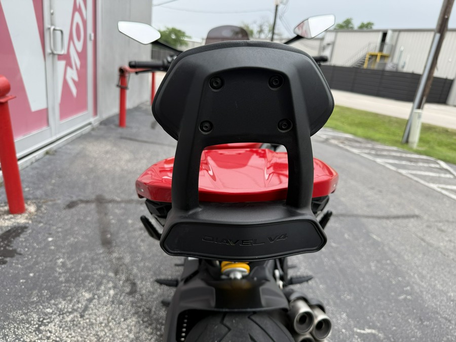 2023 Ducati Diavel V4 Ducati Red