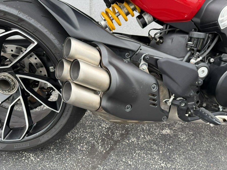 2023 Ducati Diavel V4 Ducati Red