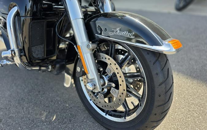 2015 ELECTRA GLIDE ULTRA LIMITED - Harley-Davidson®