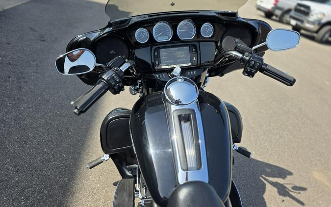 2015 ELECTRA GLIDE ULTRA LIMITED - Harley-Davidson®