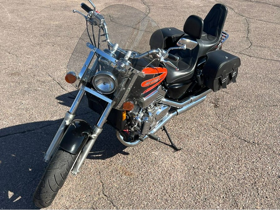 1999 Honda Magna 750