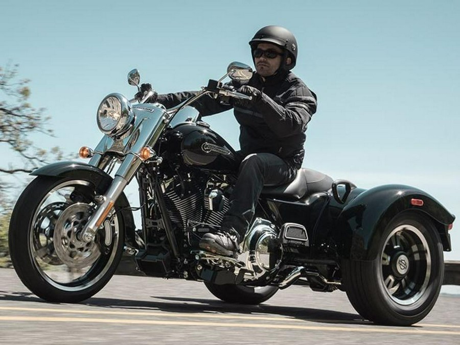 2015 Harley-Davidson® FLRT - Freewheeler™