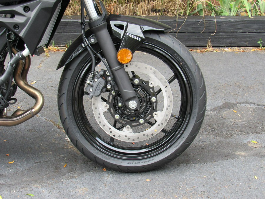 2025 Kawasaki Z500 ABS