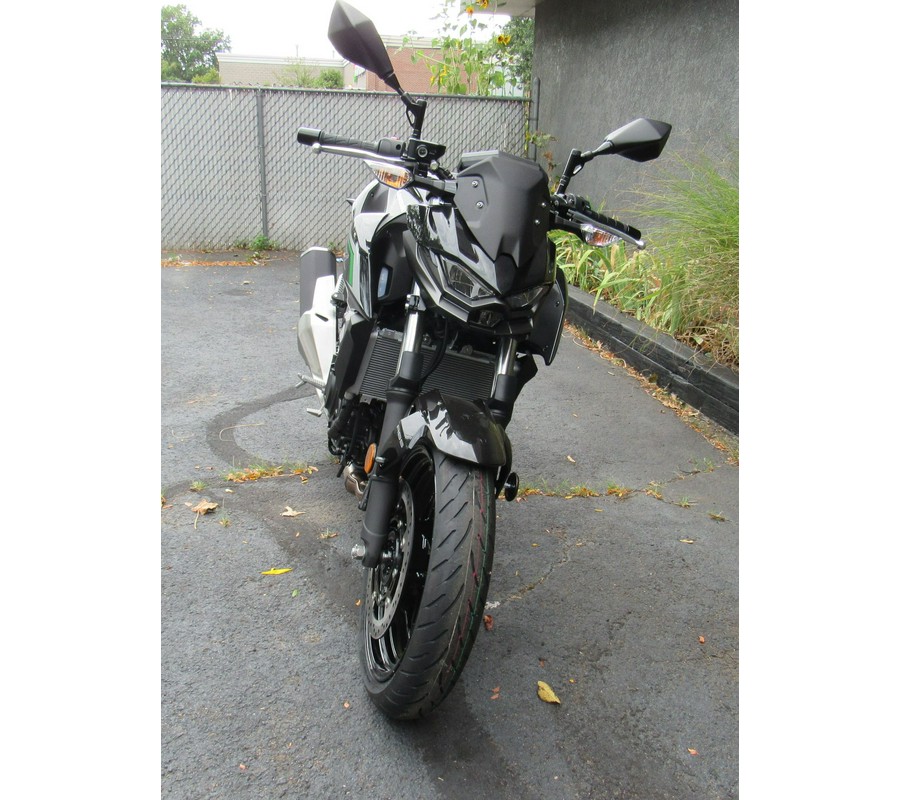 2025 Kawasaki Z500 ABS