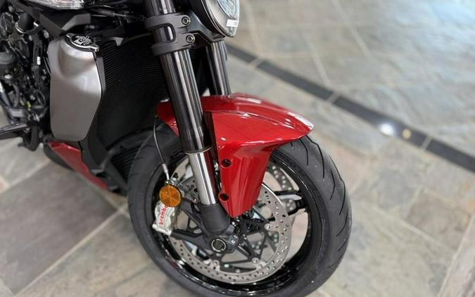 2026 Ducati XDiavel V4 Burning Red