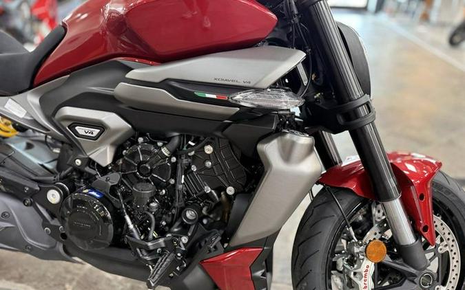 2026 Ducati XDiavel V4 Burning Red