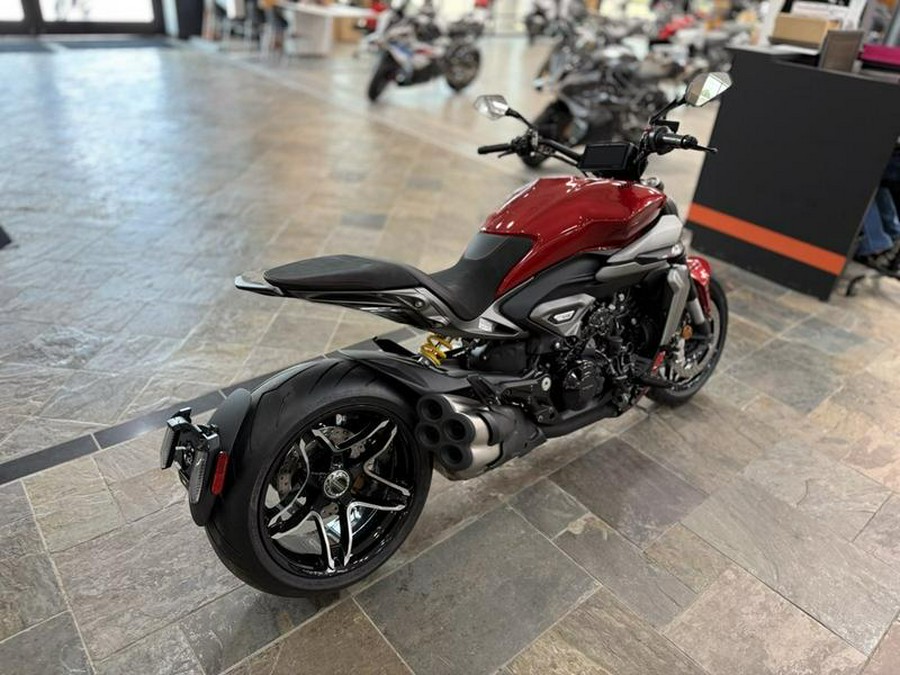 2026 Ducati XDiavel V4 Burning Red