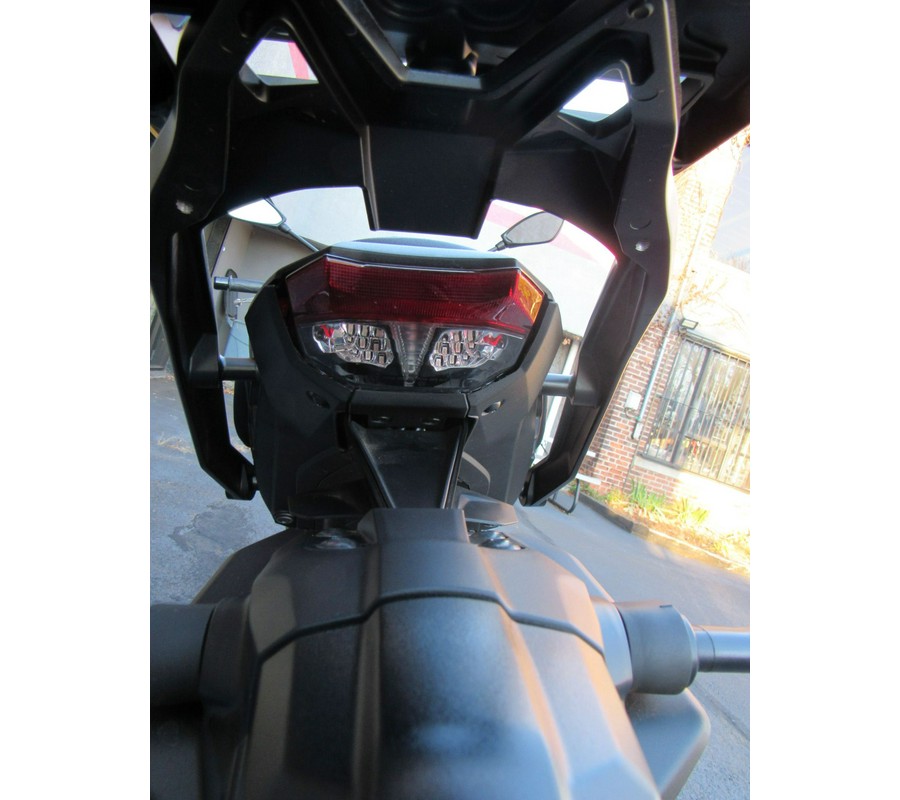 2025 Yamaha Motor Corp., USA MT-09