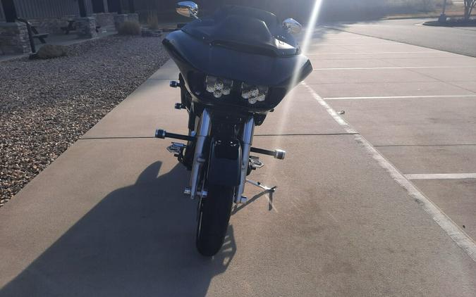 2023 Harley-Davidson® Road Glide® Vivid Black