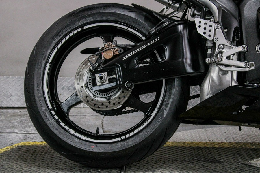 2009 Honda CBR®600RR ABS