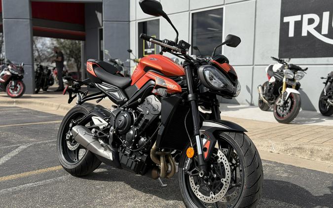 2025 Triumph Street Triple 765
