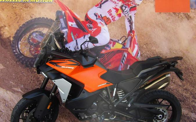 2027 KTM 1390 Super Adventure S EVO