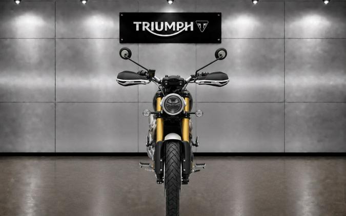 2025 TRIUMPH SCRAMBLER 1200 XE