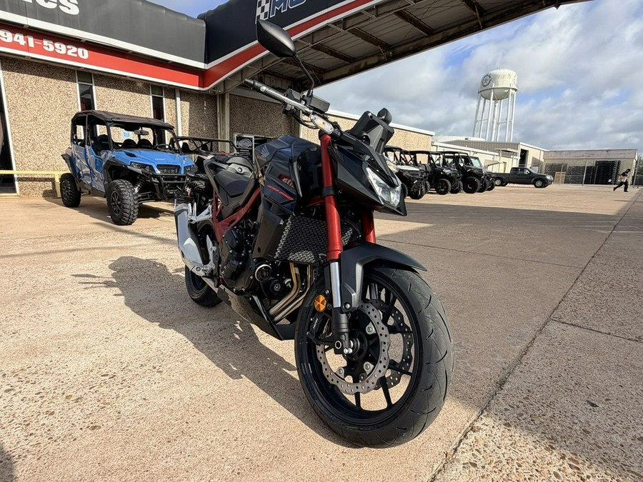 2026 Honda® CB750 Hornet E-Clutch