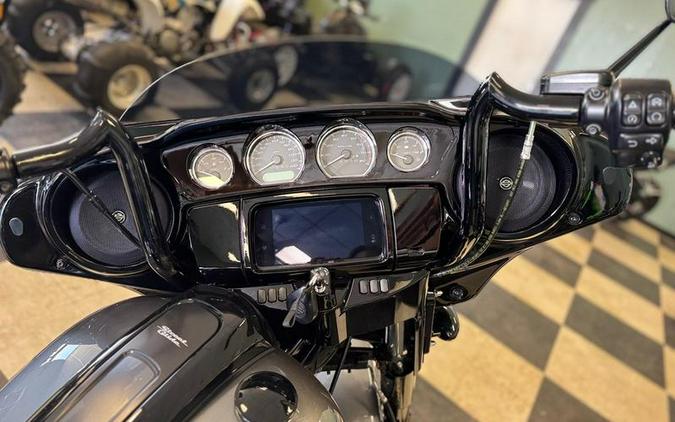 2021 Harley-Davidson® FLHXS - Street Glide® Special