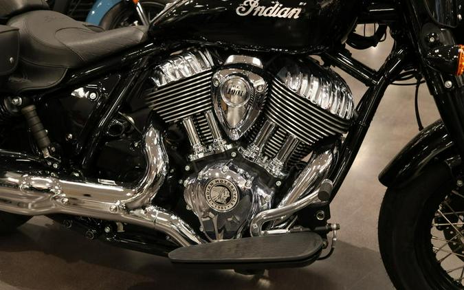 2022 Indian Motorcycle® Super Chief® Limited Black Metallic